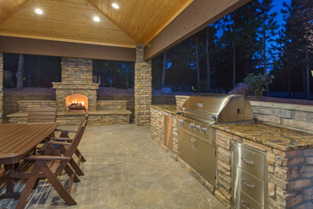 Outdoor Kitchen Installation